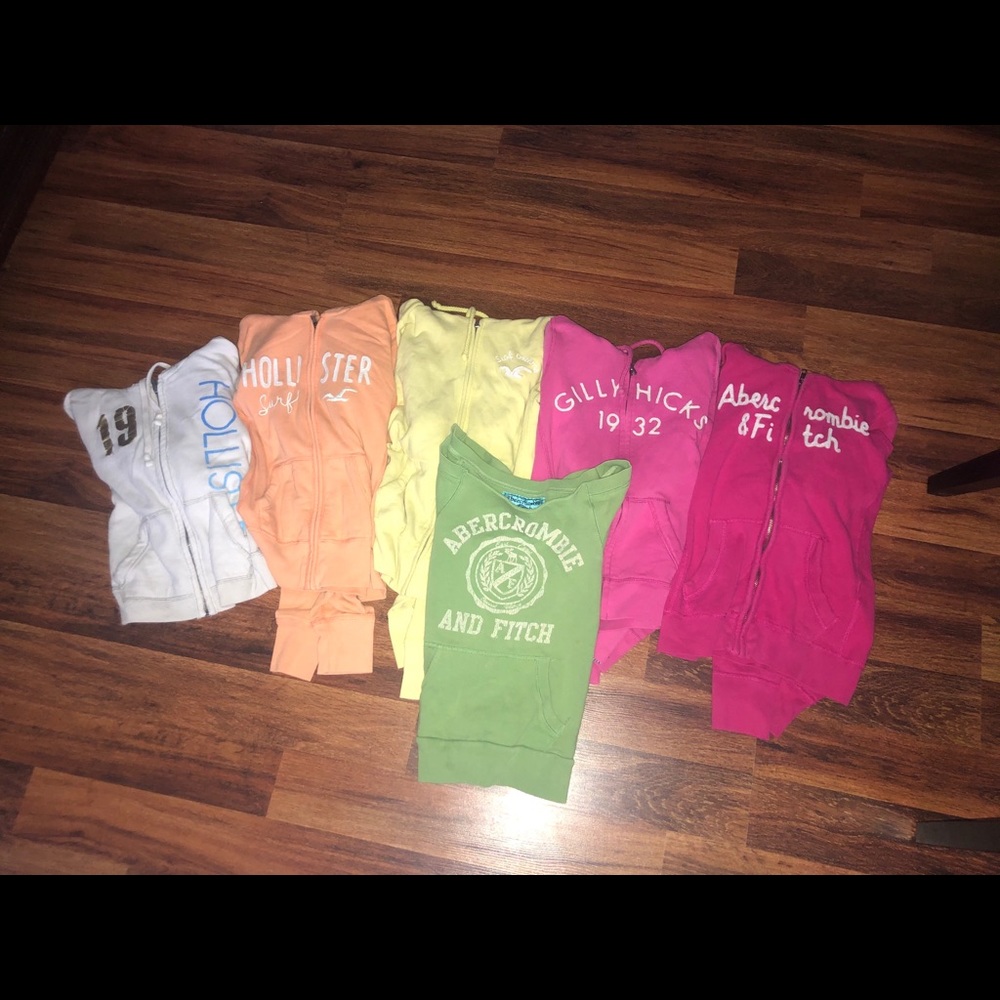 Random sweatshirts, size xs-m